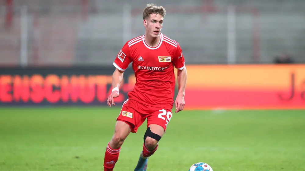 Für die Union-Profis bislang nur in der Europa-Conference-League-Qualifikation im Einsatz oder - wie hier - in Testspielen: Laurenz Dehl. (c)imago images/Jan Huebner