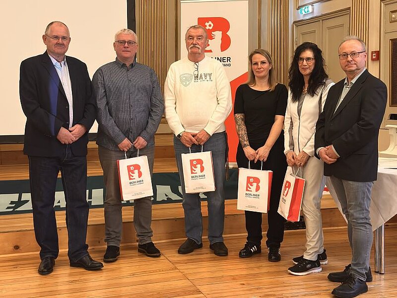 Die Sonderehrungen beim BFV Ehrenamtstag 2026. Foto: BFV